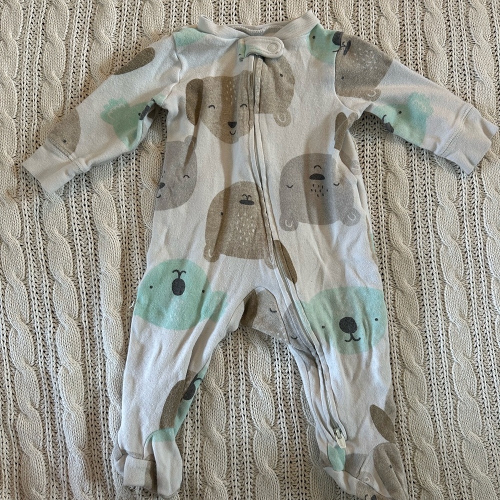 Carter's Cozy Bear Print Footie in Cream and Green